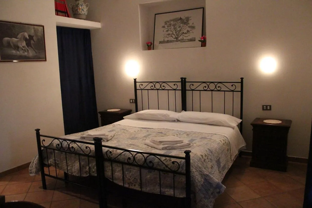 Agriturismo Il Capannone モンテメラノ カントリーハウス